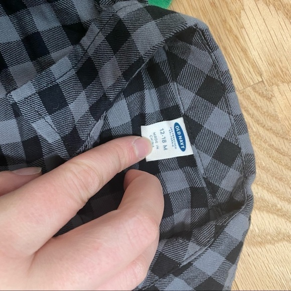 12 Month Boys Top Bundle Teenage Ninja Turtles Gray Old Navy Plaid Naps Onesie - Picture 6 of 9